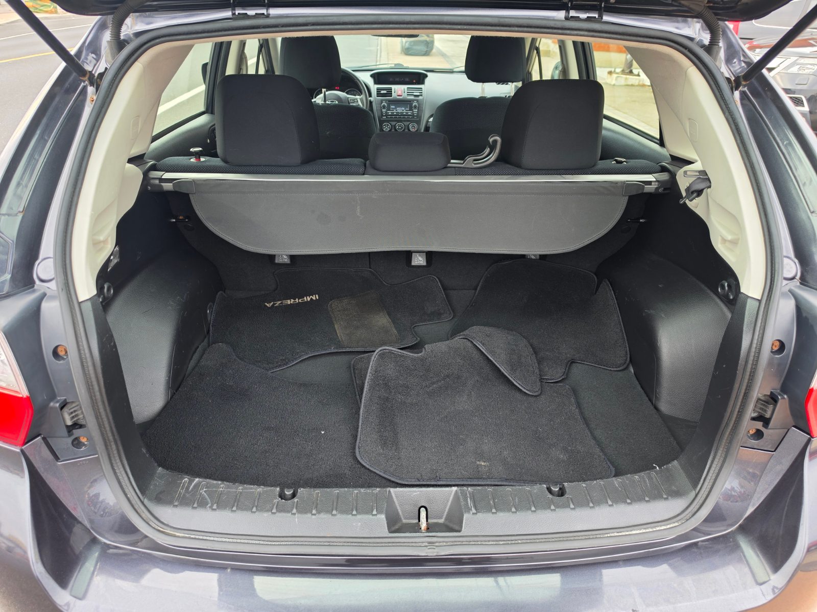 2013 Subaru Impreza photo 13