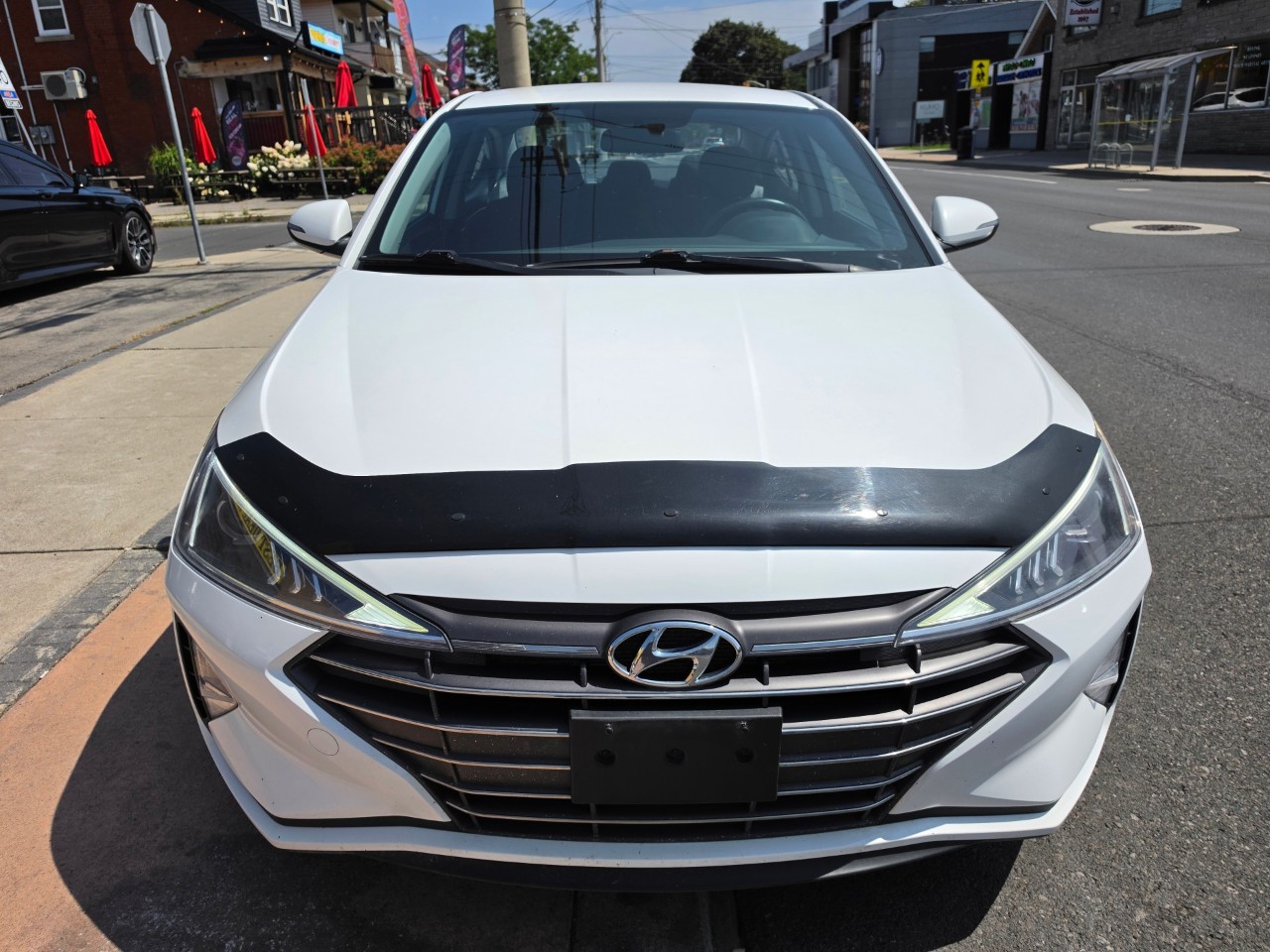 2019 Hyundai Elantra photo 2