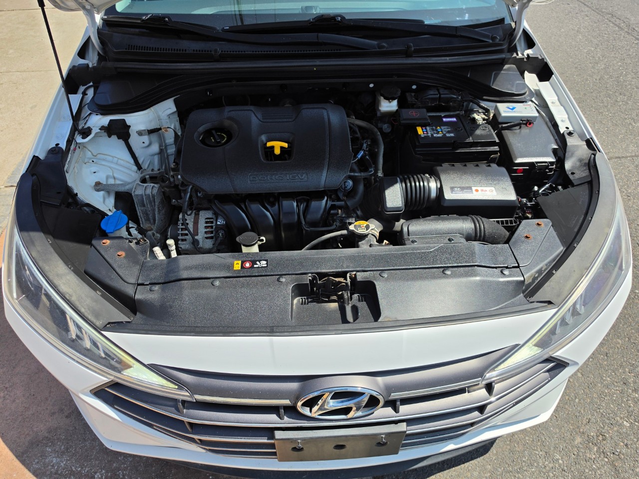 2019 Hyundai Elantra photo 21