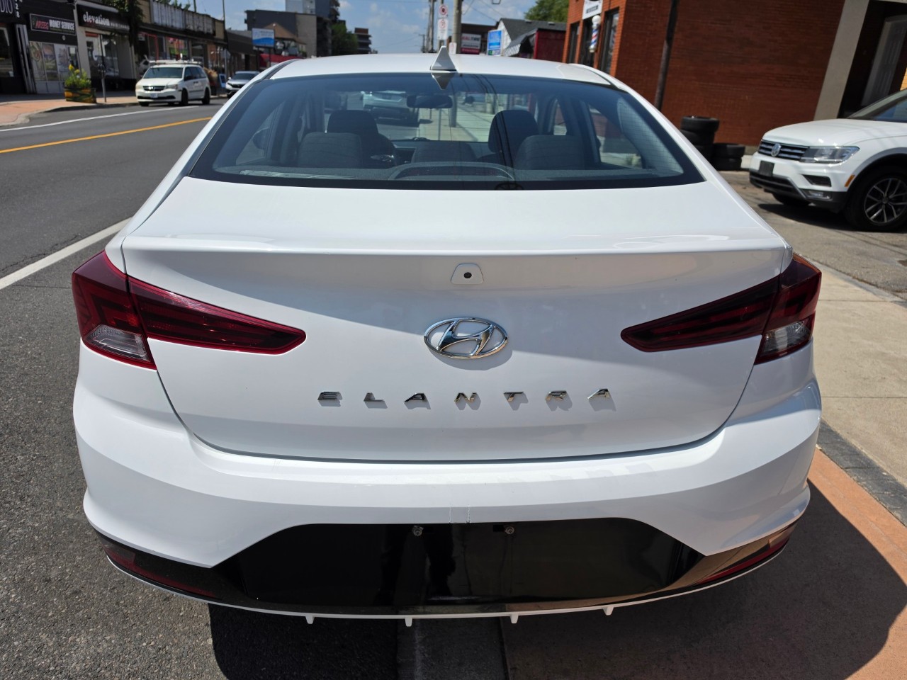 2019 Hyundai Elantra photo 6
