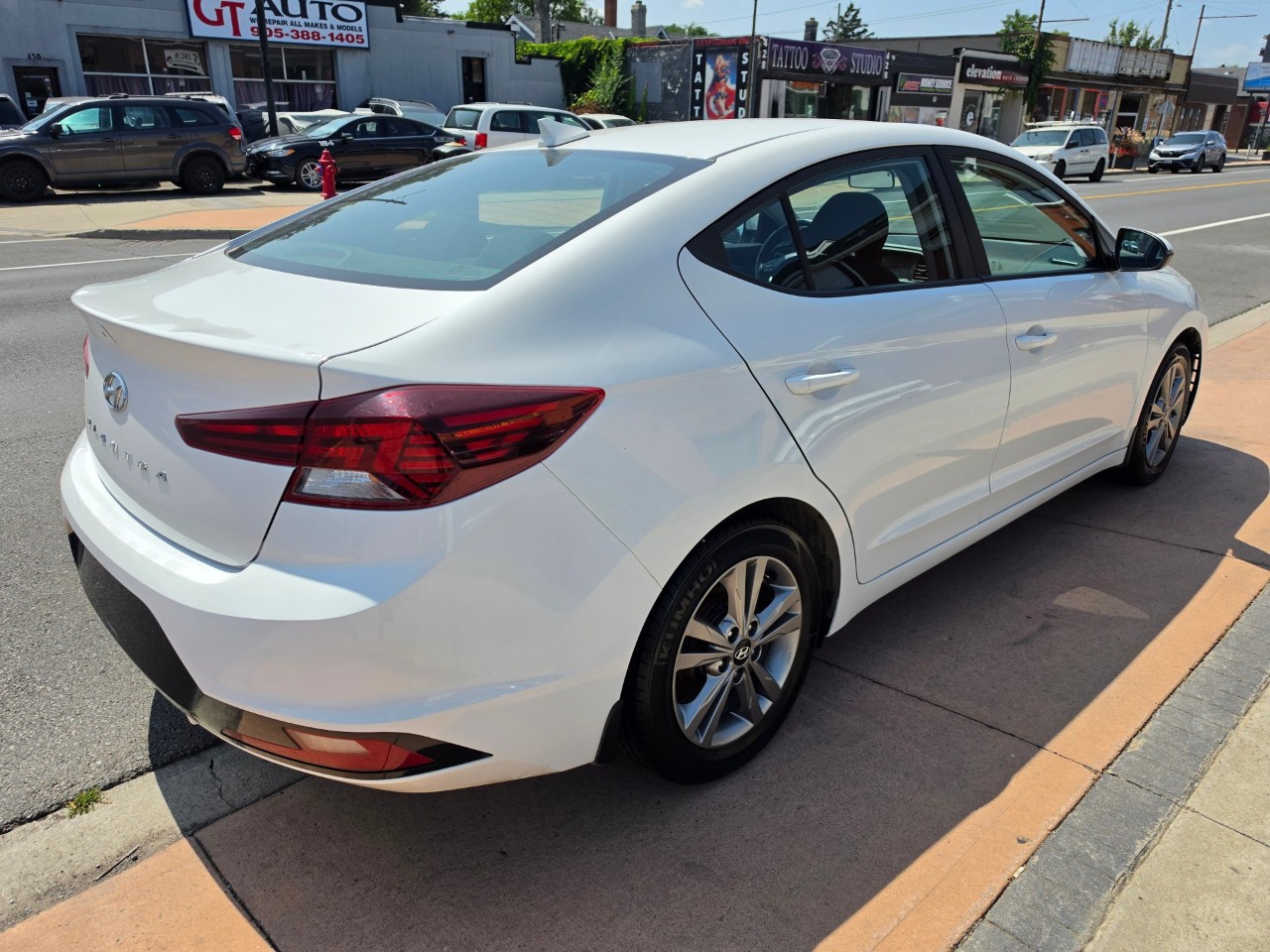 2019 Hyundai Elantra photo 7