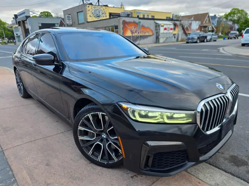2020 BMW 7 Series photo 1