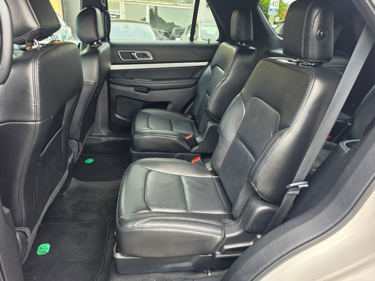 2017 Ford Explorer photo 10