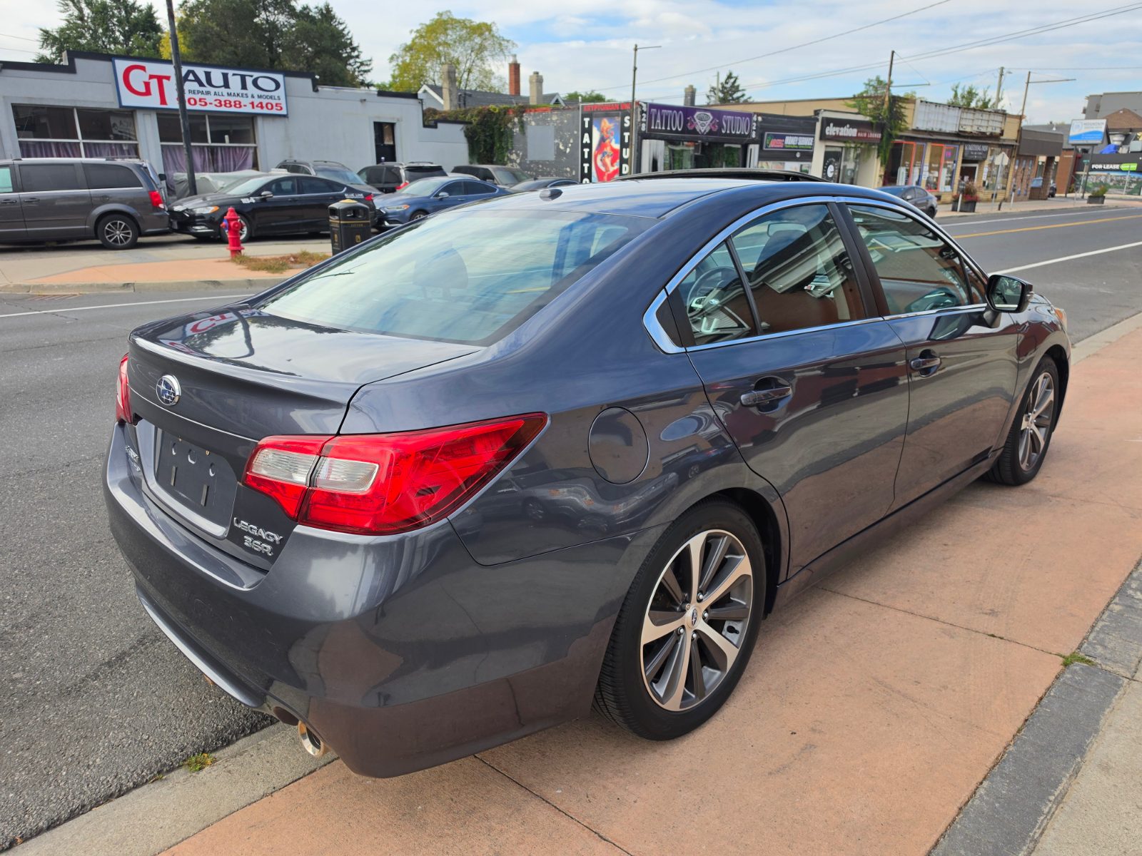2016 Subaru Legacy photo 7
