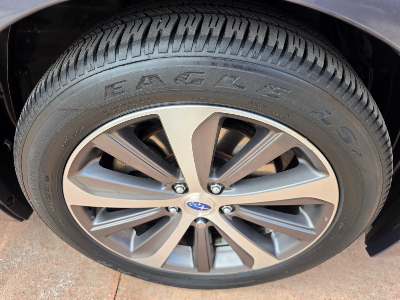 2016 Subaru Legacy photo 21