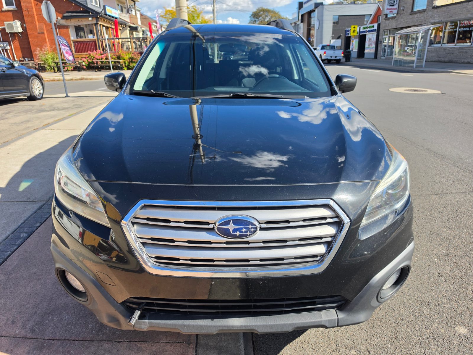 2017 Subaru Outback photo 2