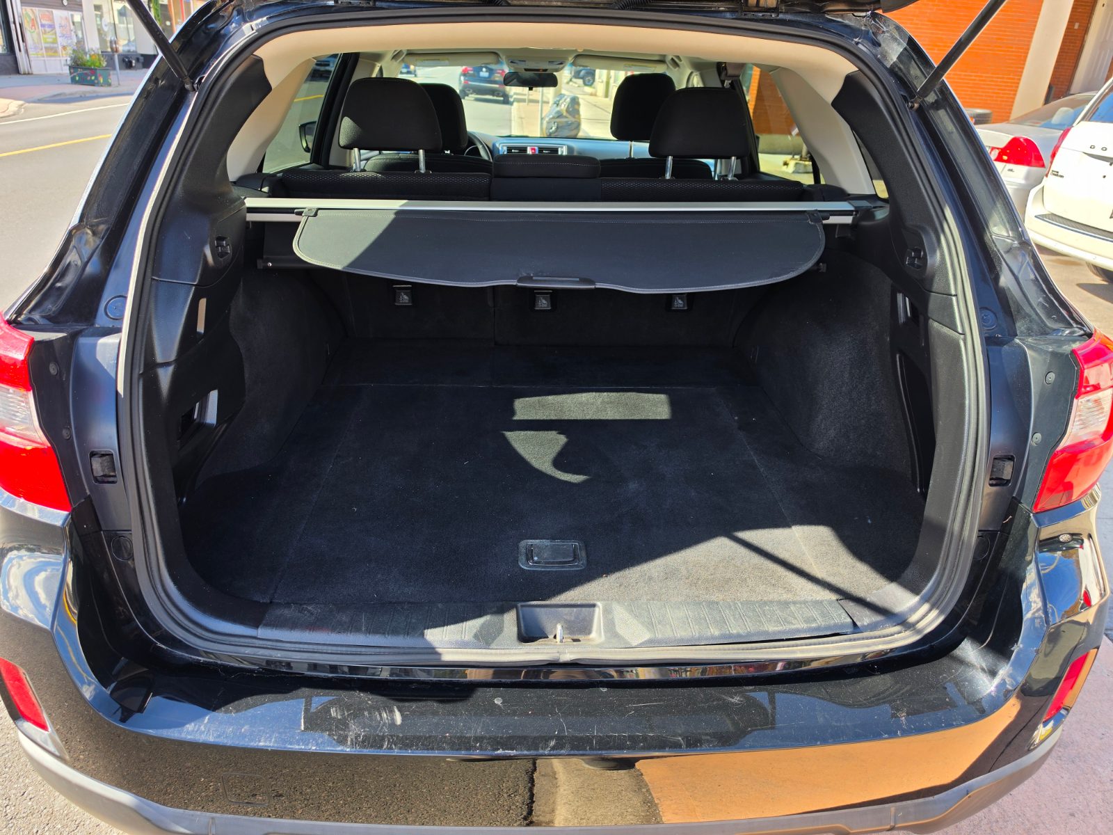 2017 Subaru Outback photo 13