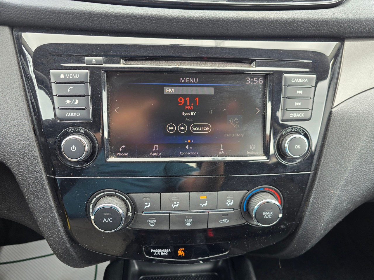 2019 Nissan Qashqai photo 15