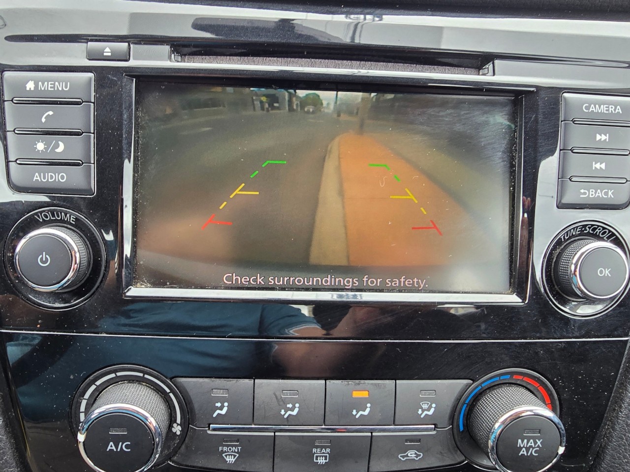 2019 Nissan Qashqai photo 16