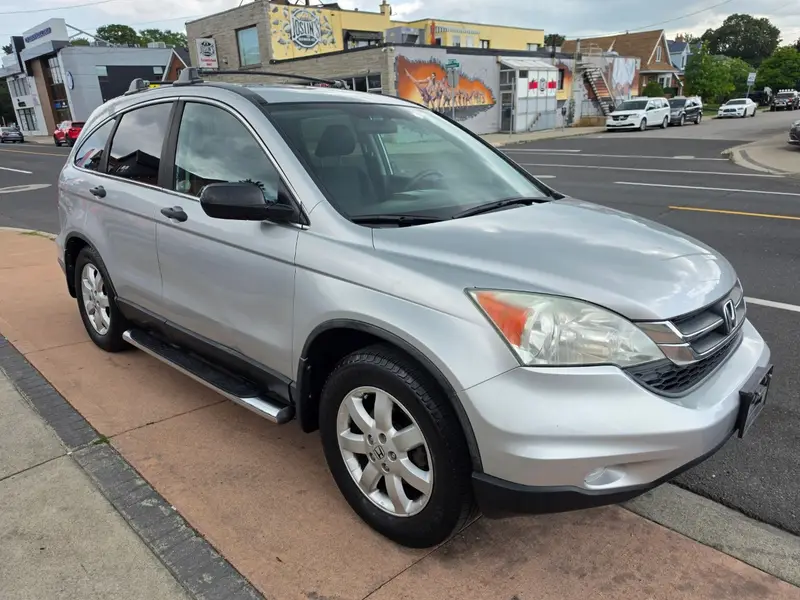 2010 Honda CR-V photo 1