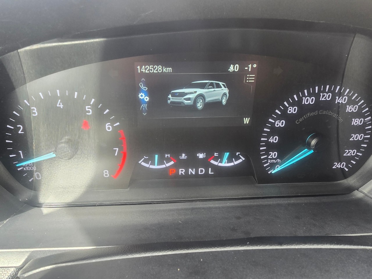 2020 Ford Explorer photo 12