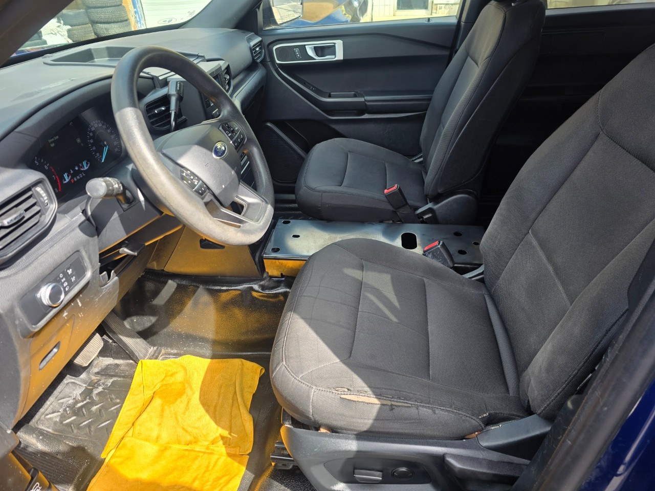 2020 Ford Explorer photo 9