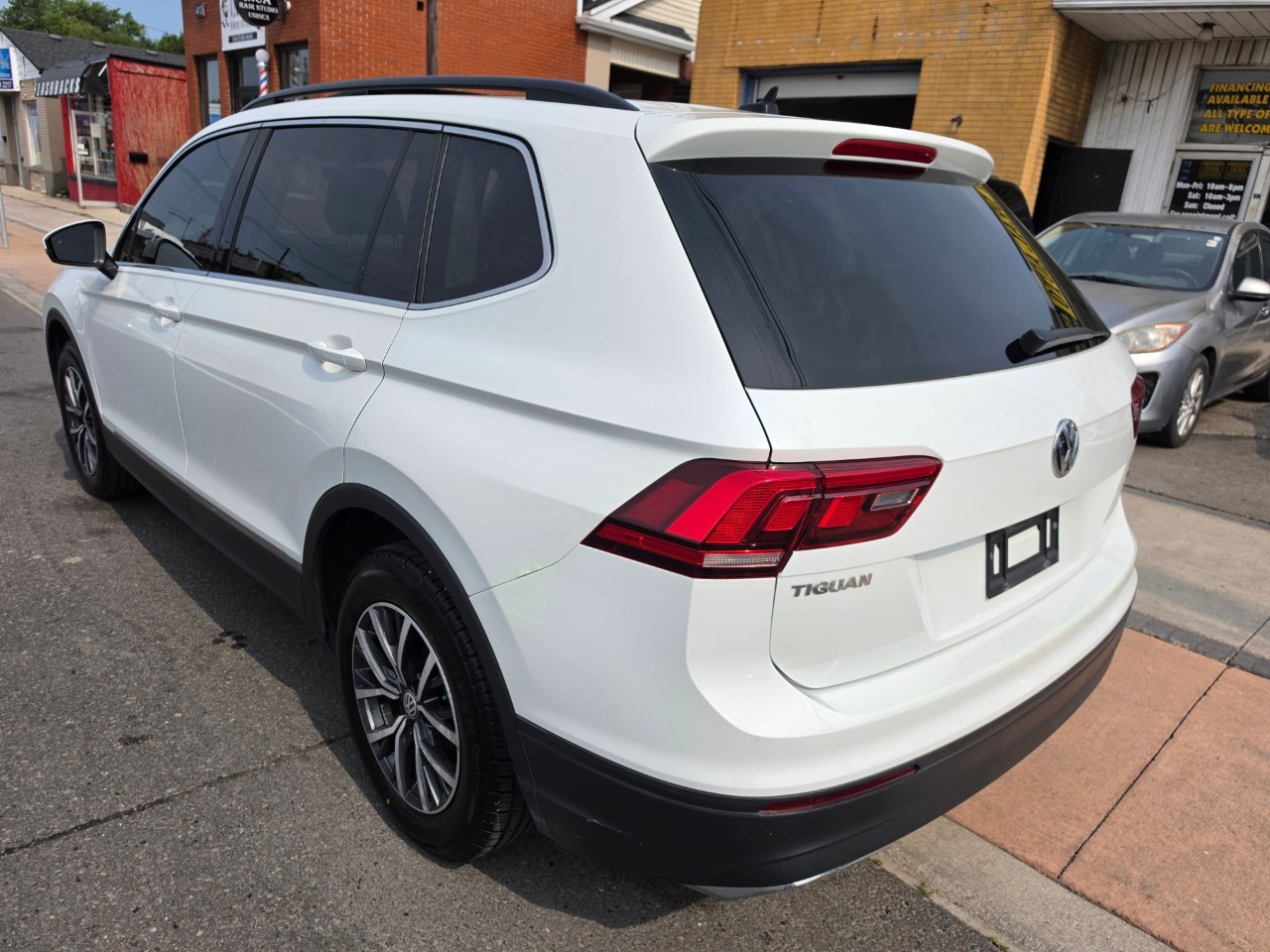 2018 Volkswagen Tiguan photo 5