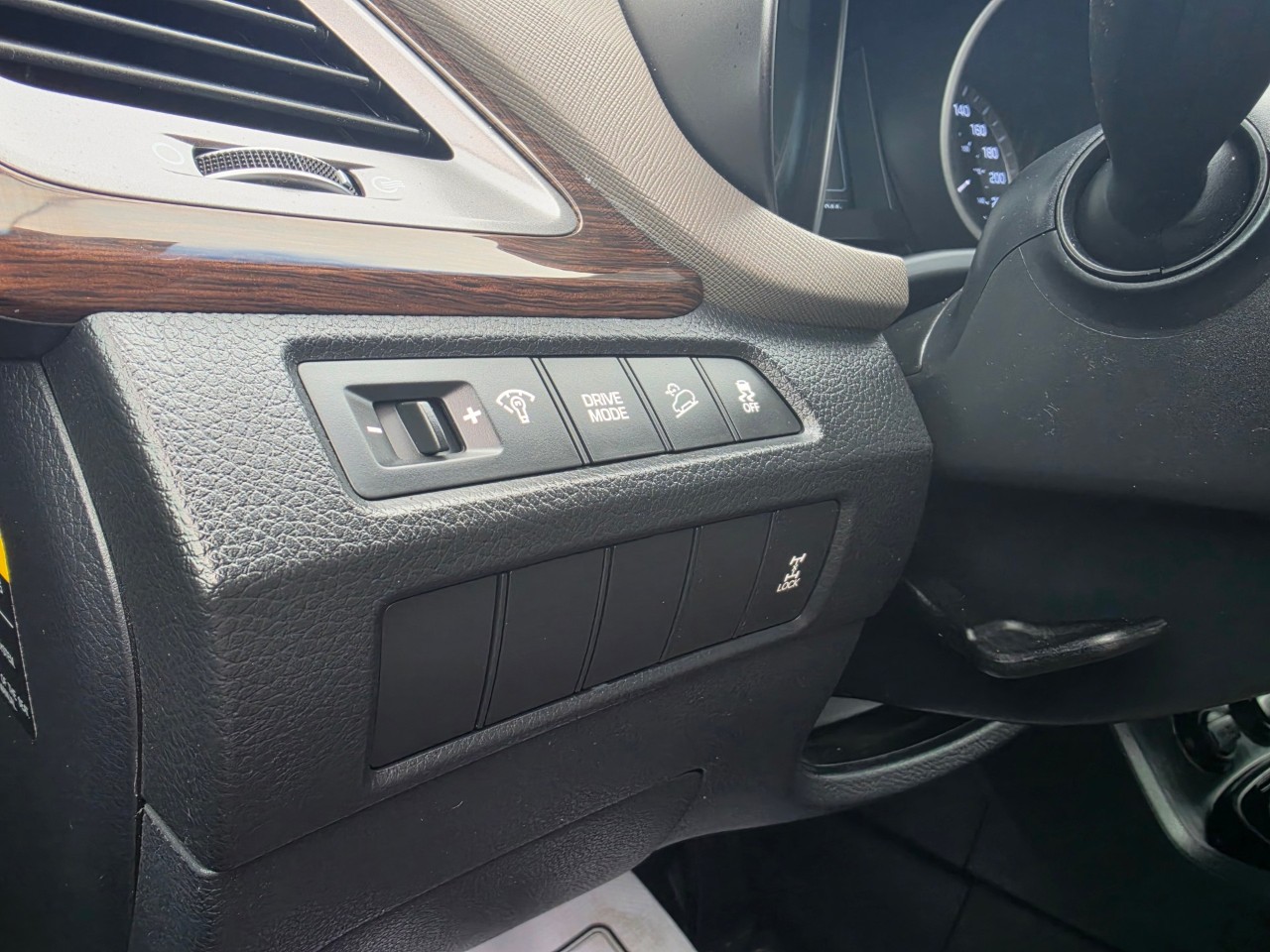 2018 Hyundai Santa Fe XL photo 17