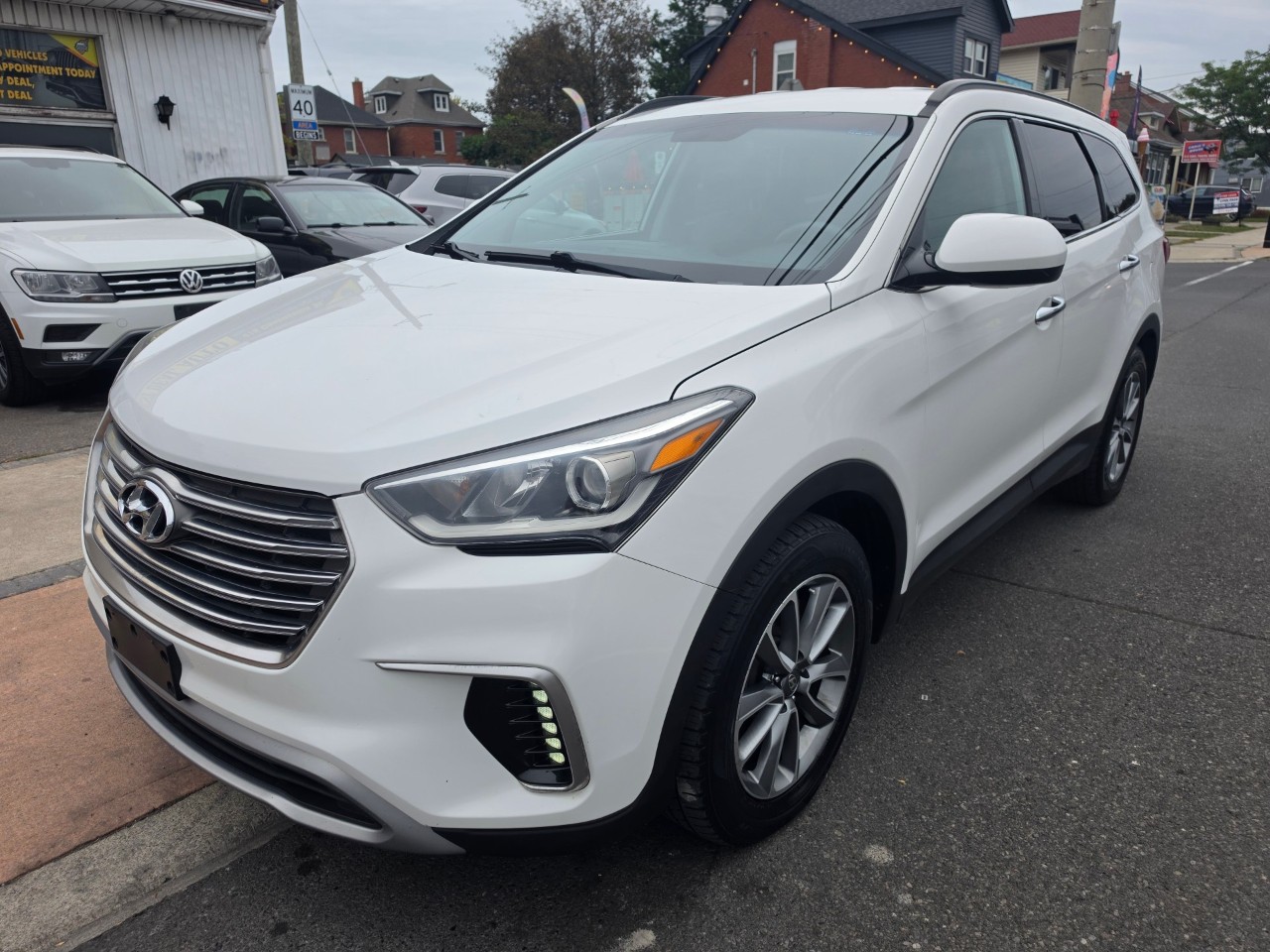 2018 Hyundai Santa Fe XL photo 3
