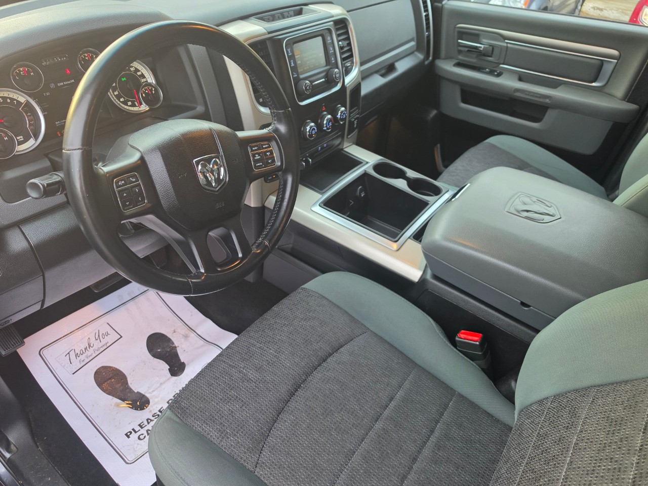 2015 Ram 1500 photo 12