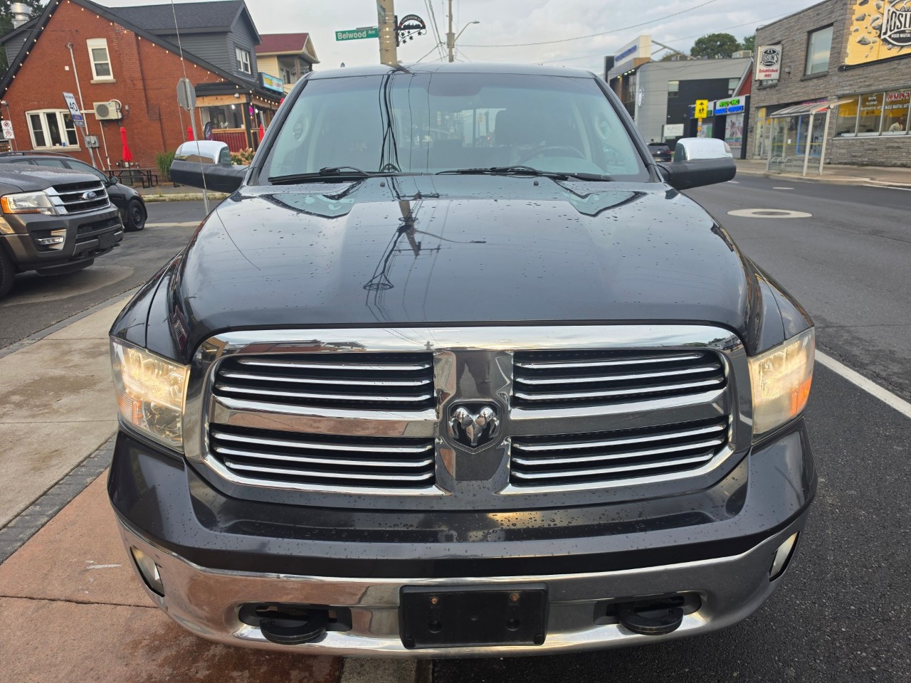 2015 Ram 1500 photo 2
