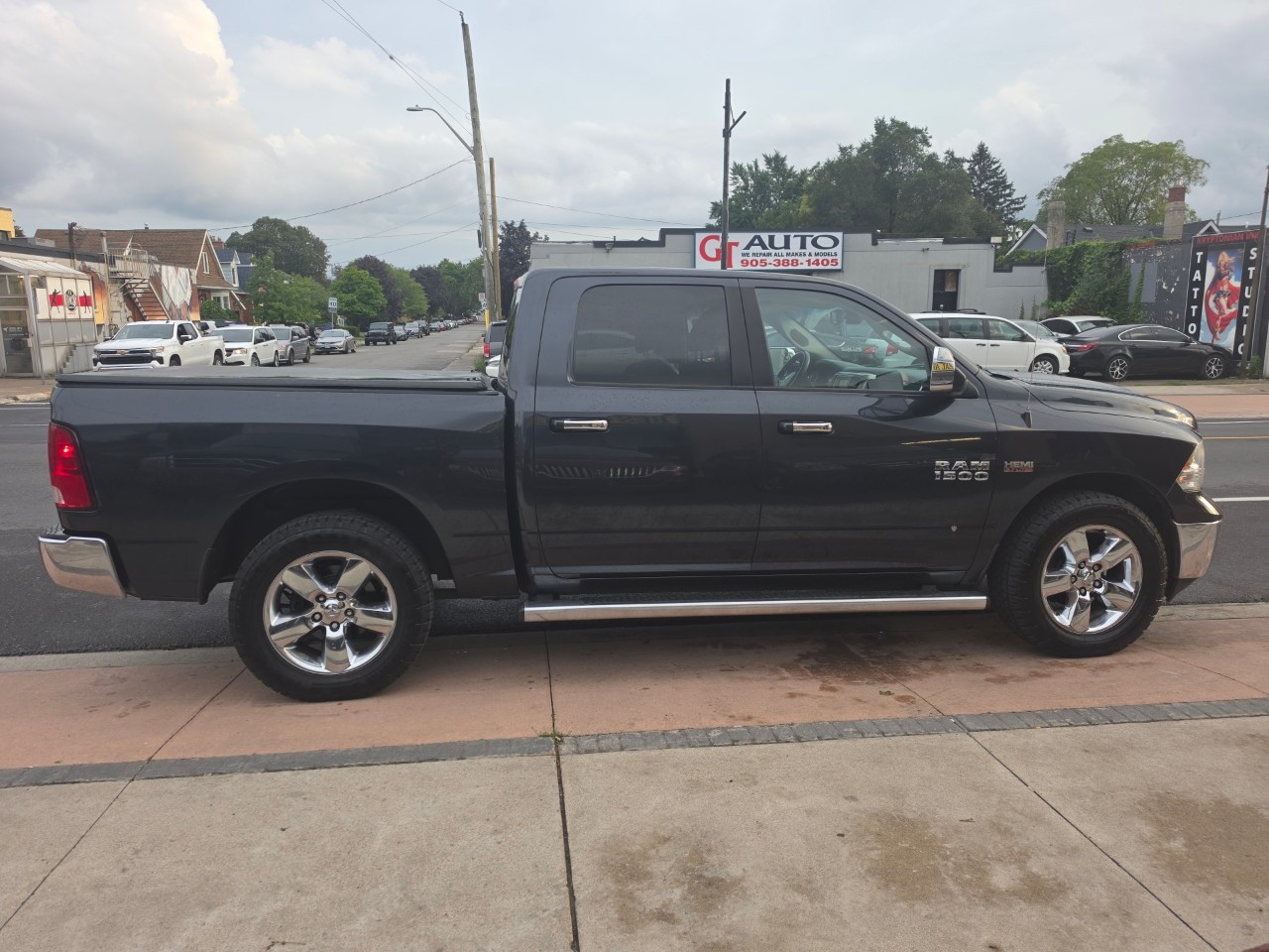 2015 Ram 1500 photo 8