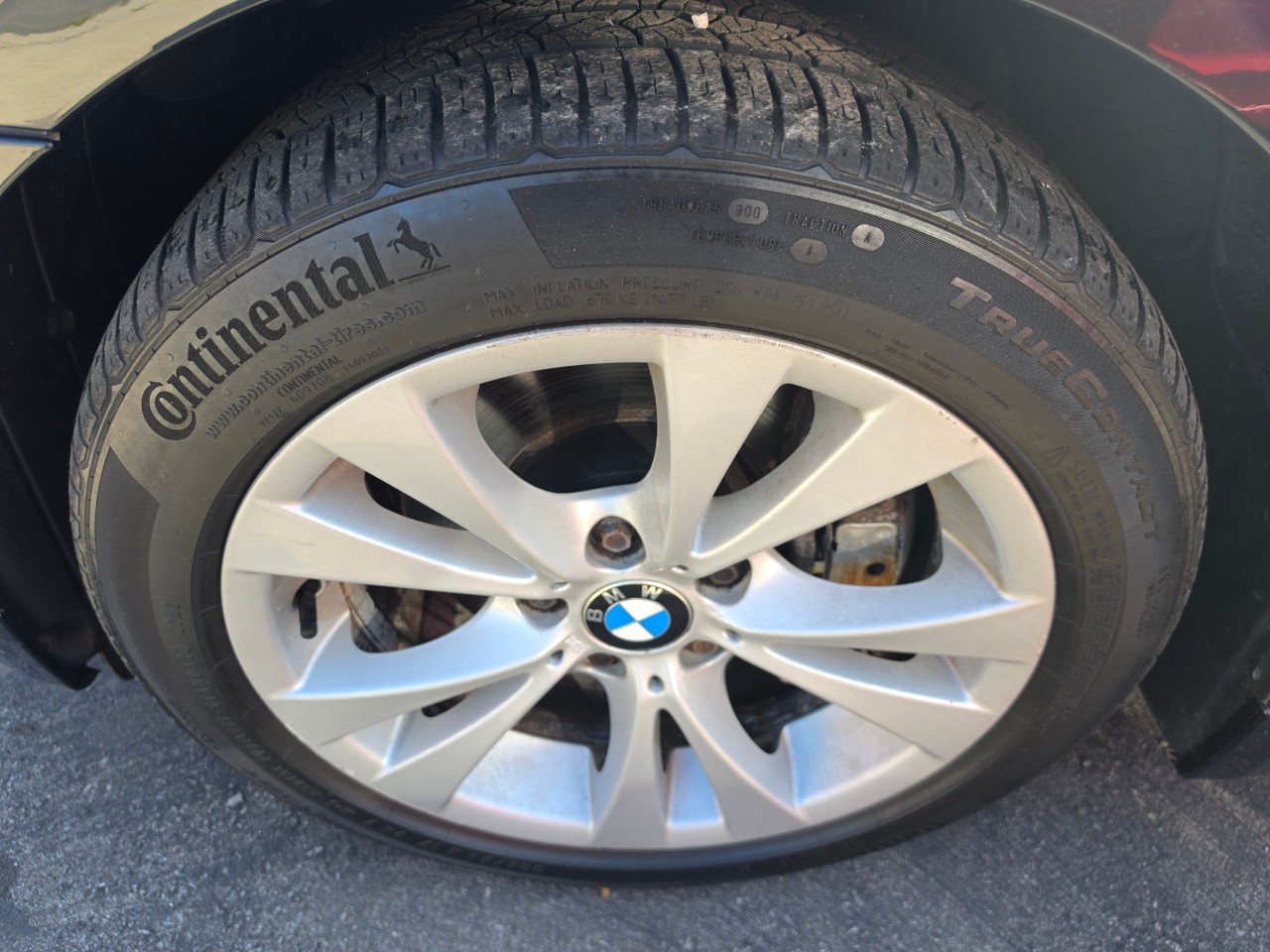 2010 BMW 5 Series photo 19