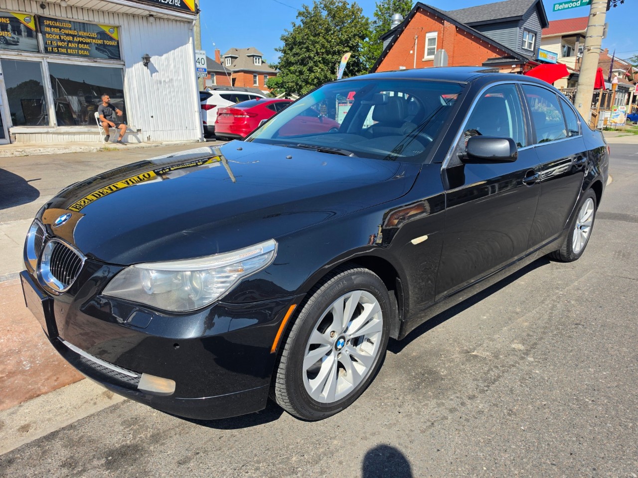 2010 BMW 5 Series photo 3
