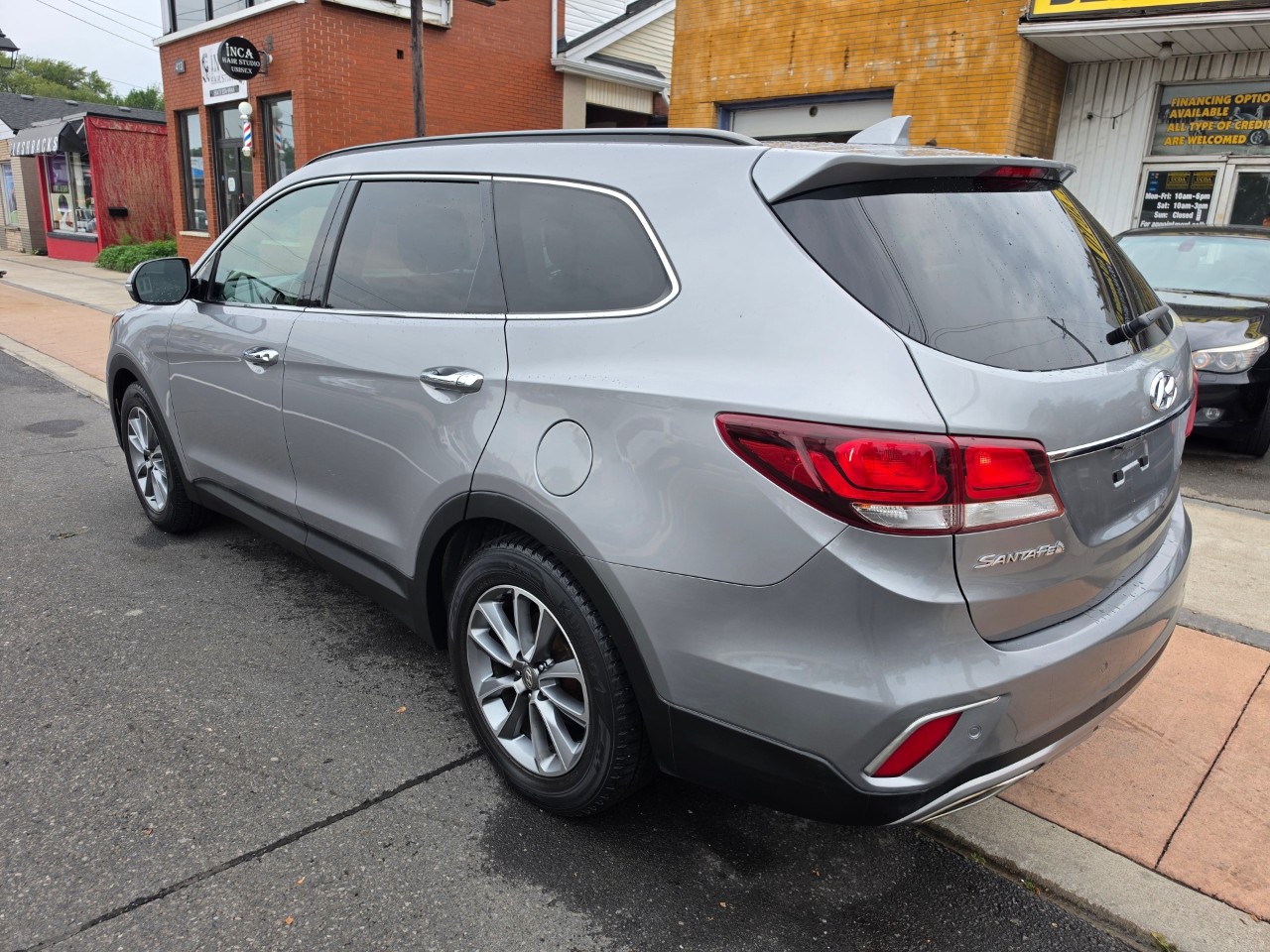 2017 Hyundai Santa Fe XL photo 5