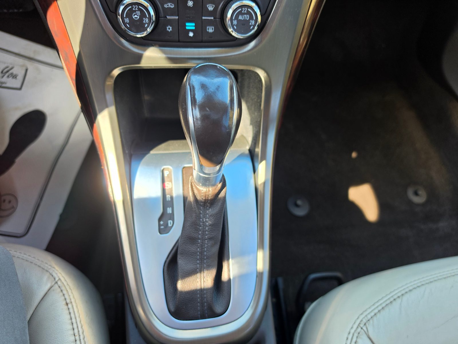2013 Buick Verano photo 16
