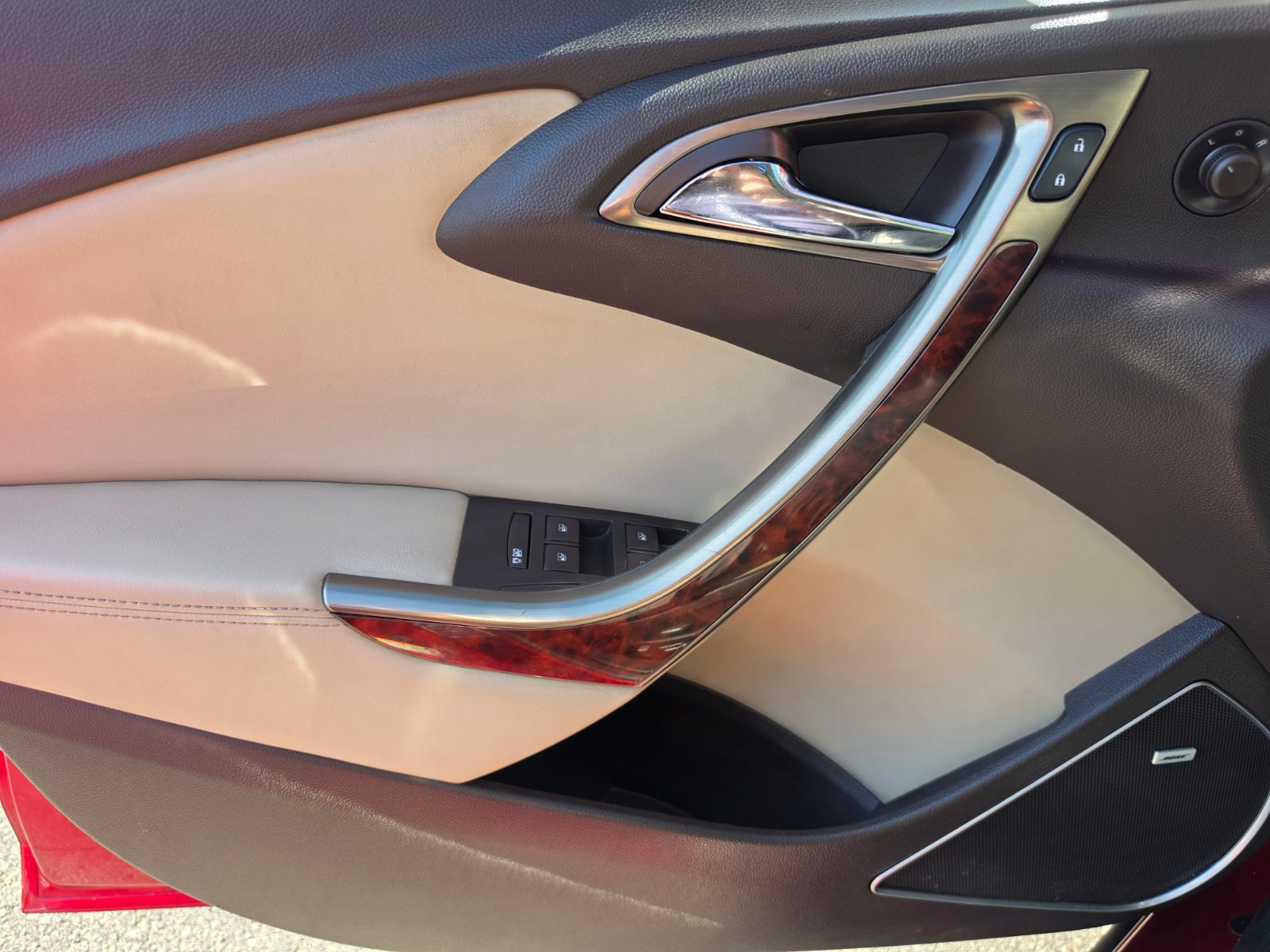 2013 Buick Verano photo 20