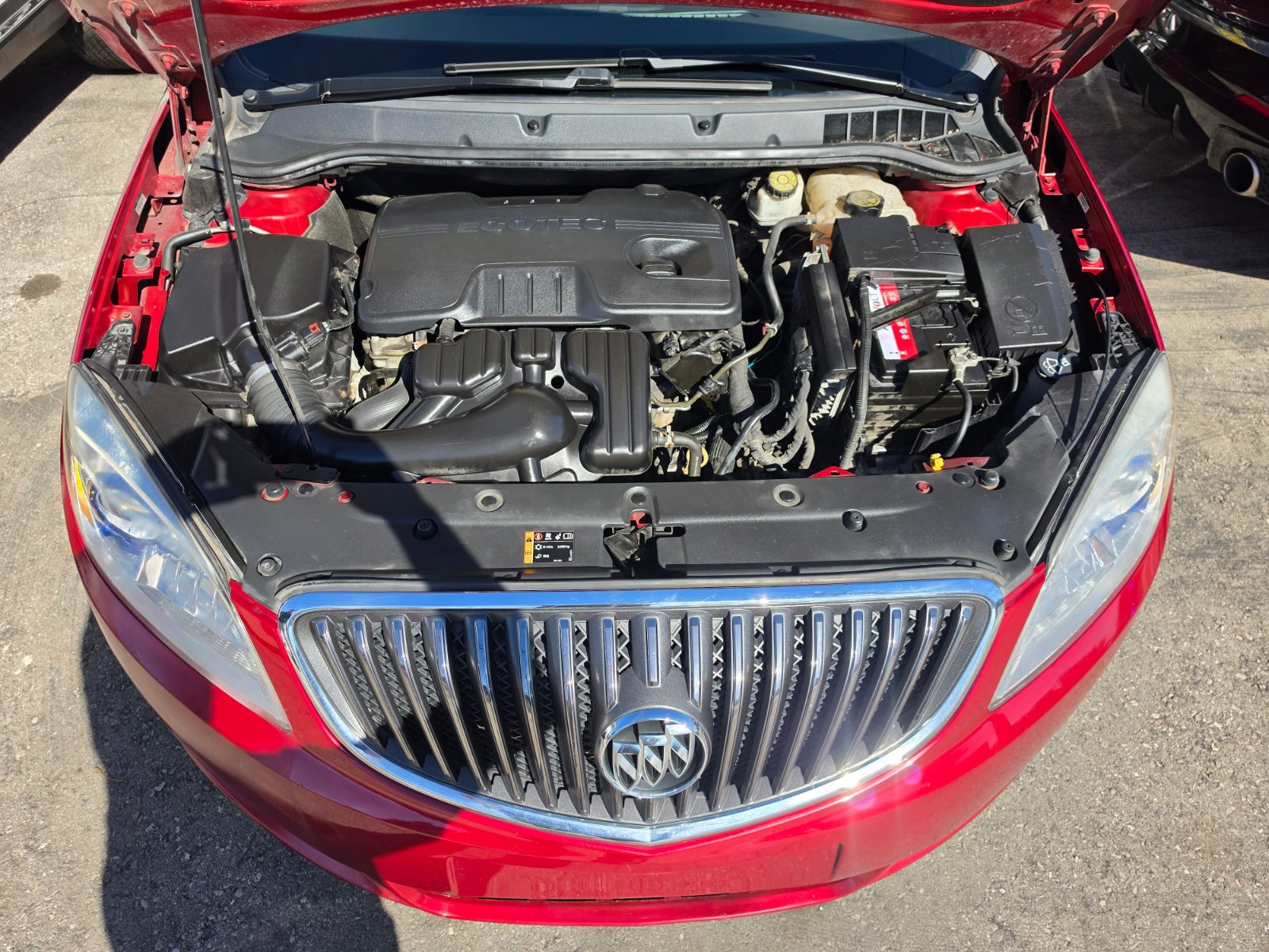 2013 Buick Verano photo 21
