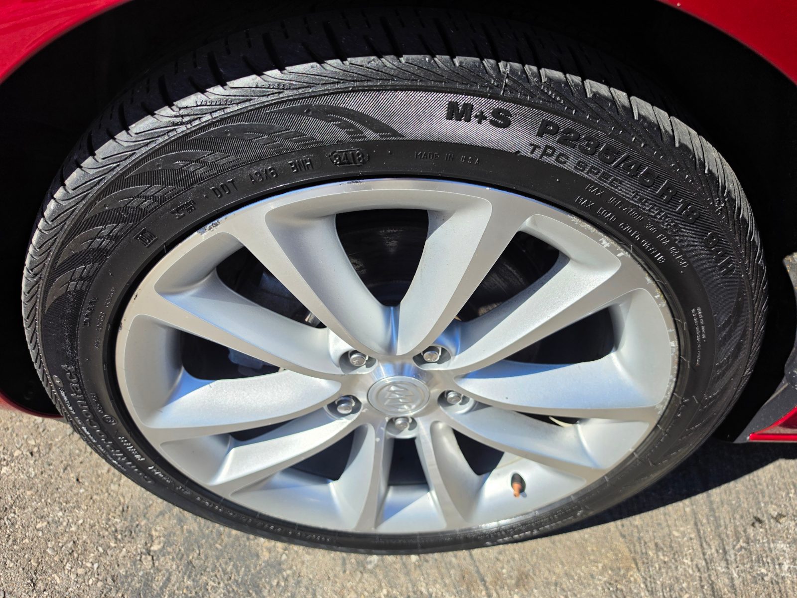 2013 Buick Verano photo 22