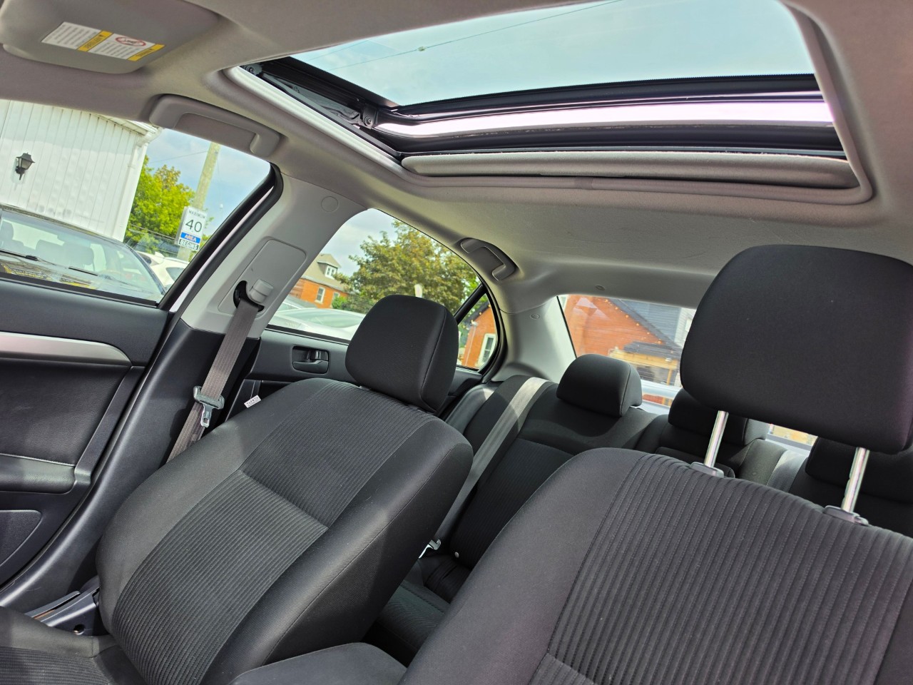 2014 Mitsubishi Lancer photo 15