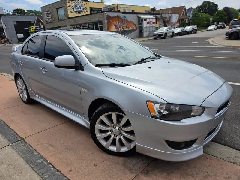2014 Mitsubishi Lancer photo 1