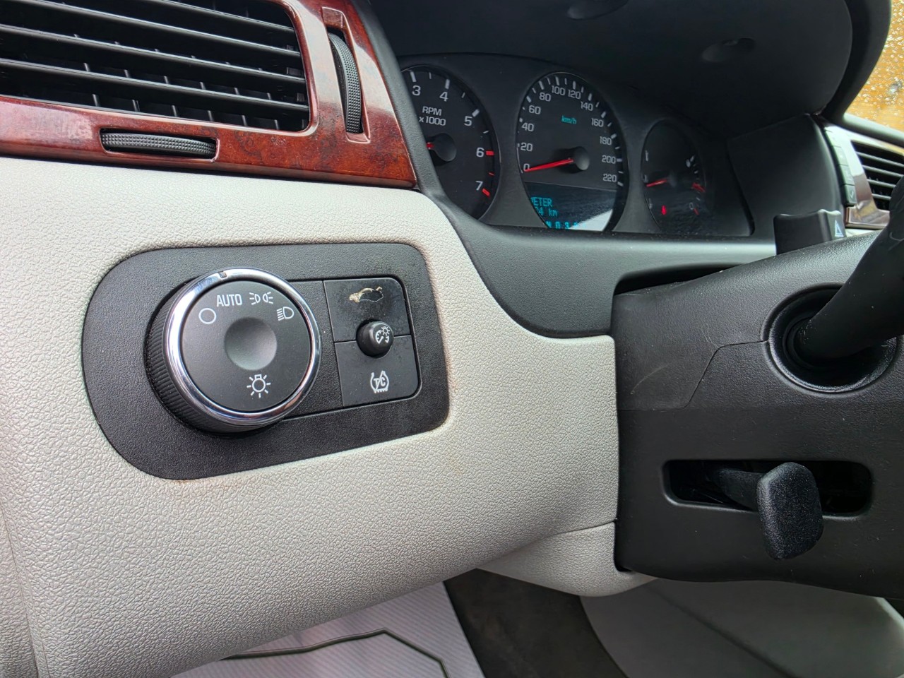 2006 Chevrolet Impala photo 19