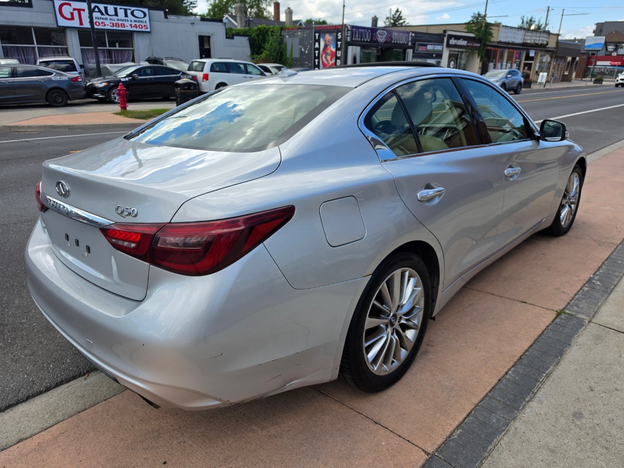 2018 INFINITI Q50 photo 7