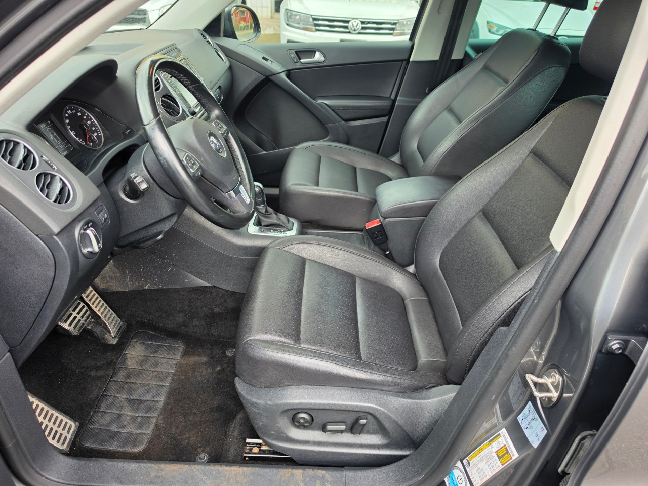 2017 Volkswagen Tiguan photo 9