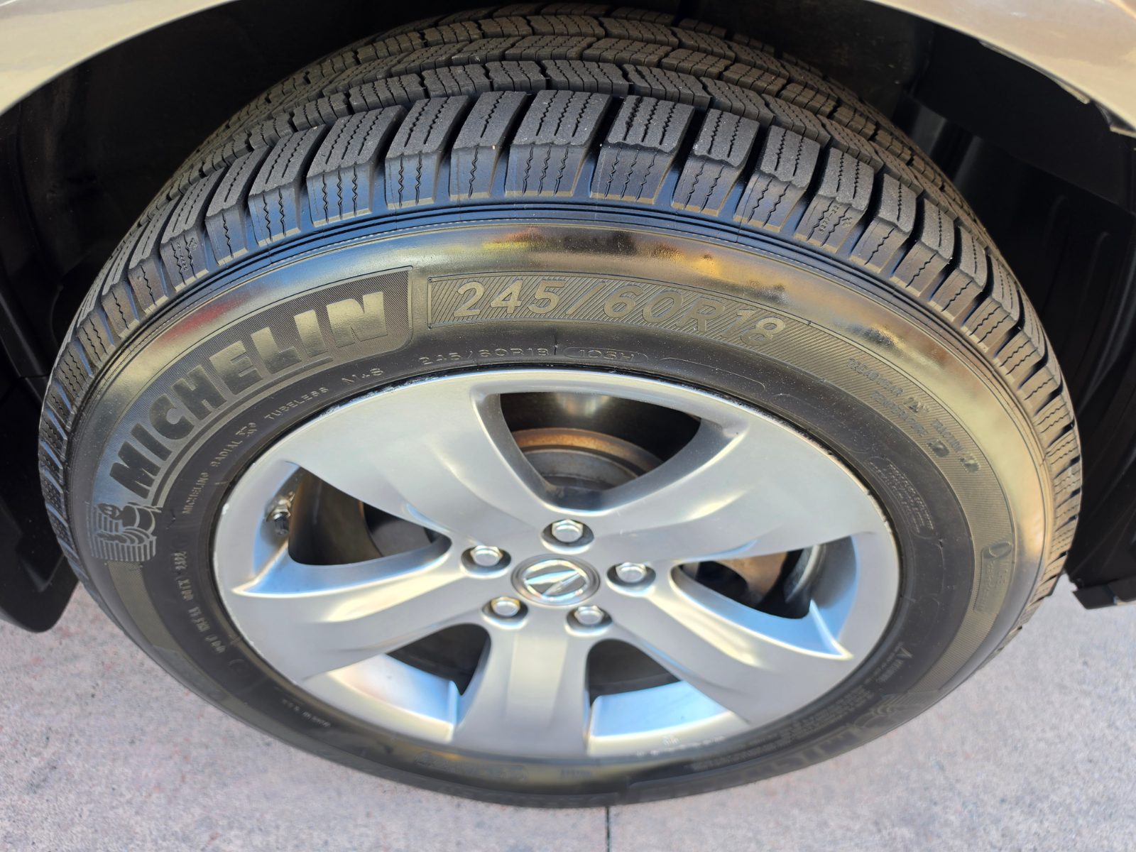2011 Acura MDX photo 27