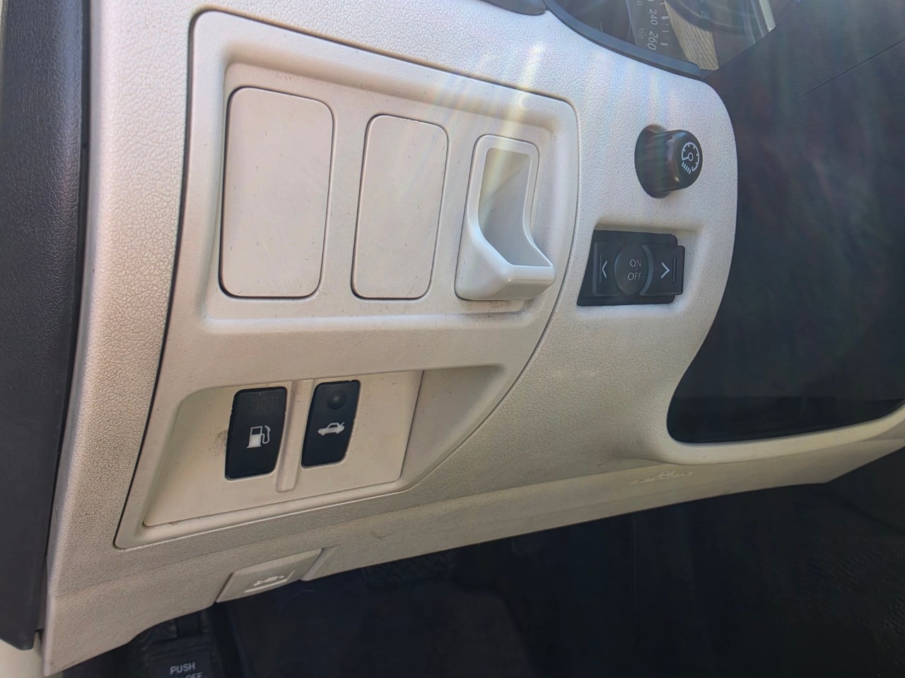 2009 Lexus IS 250 photo 18