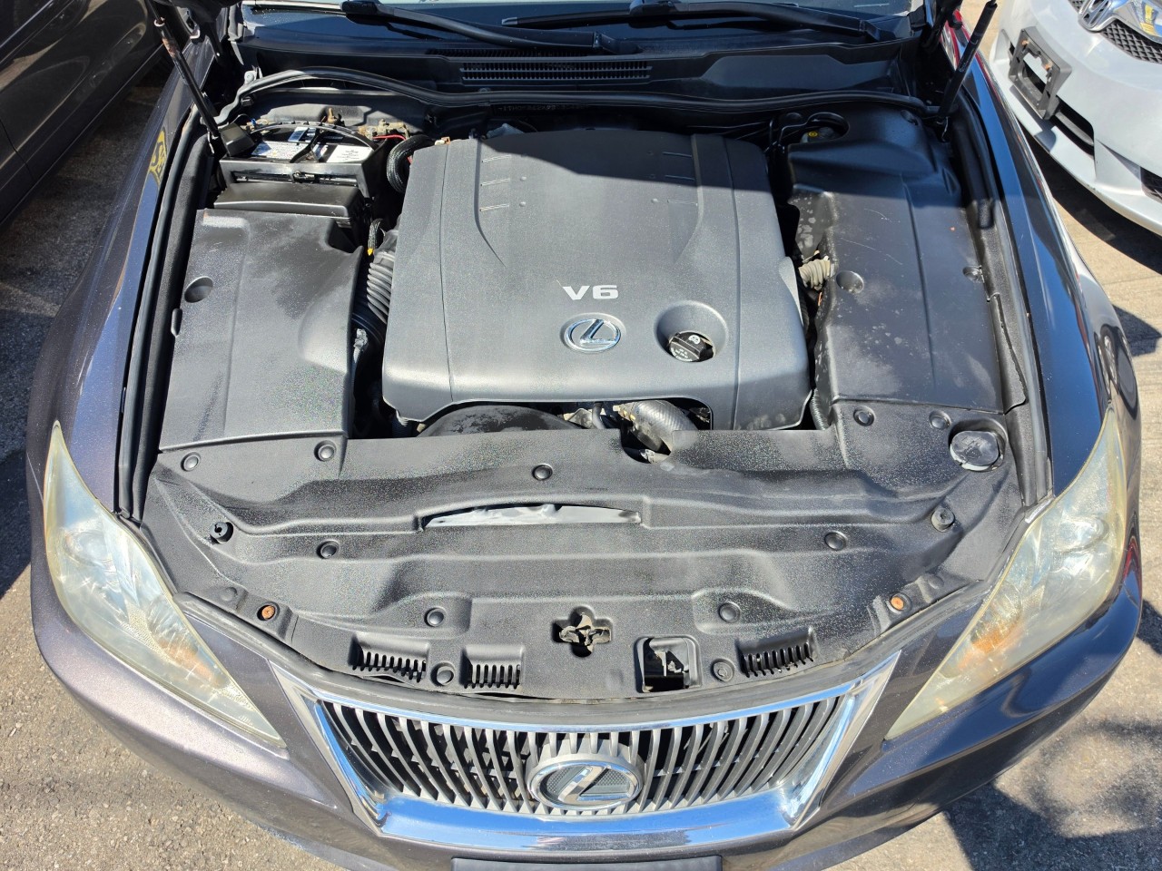 2009 Lexus IS 250 photo 20