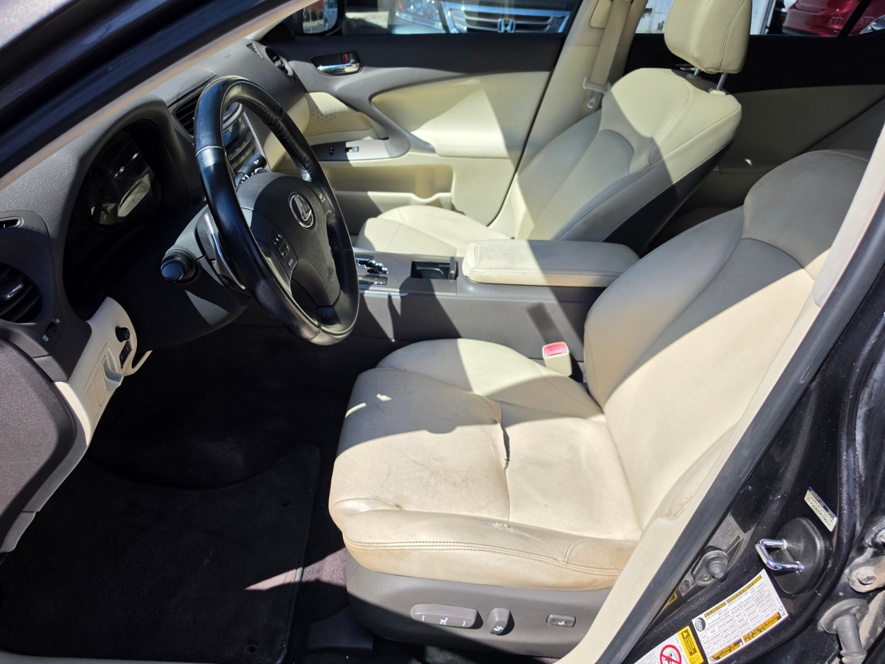 2009 Lexus IS 250 photo 9