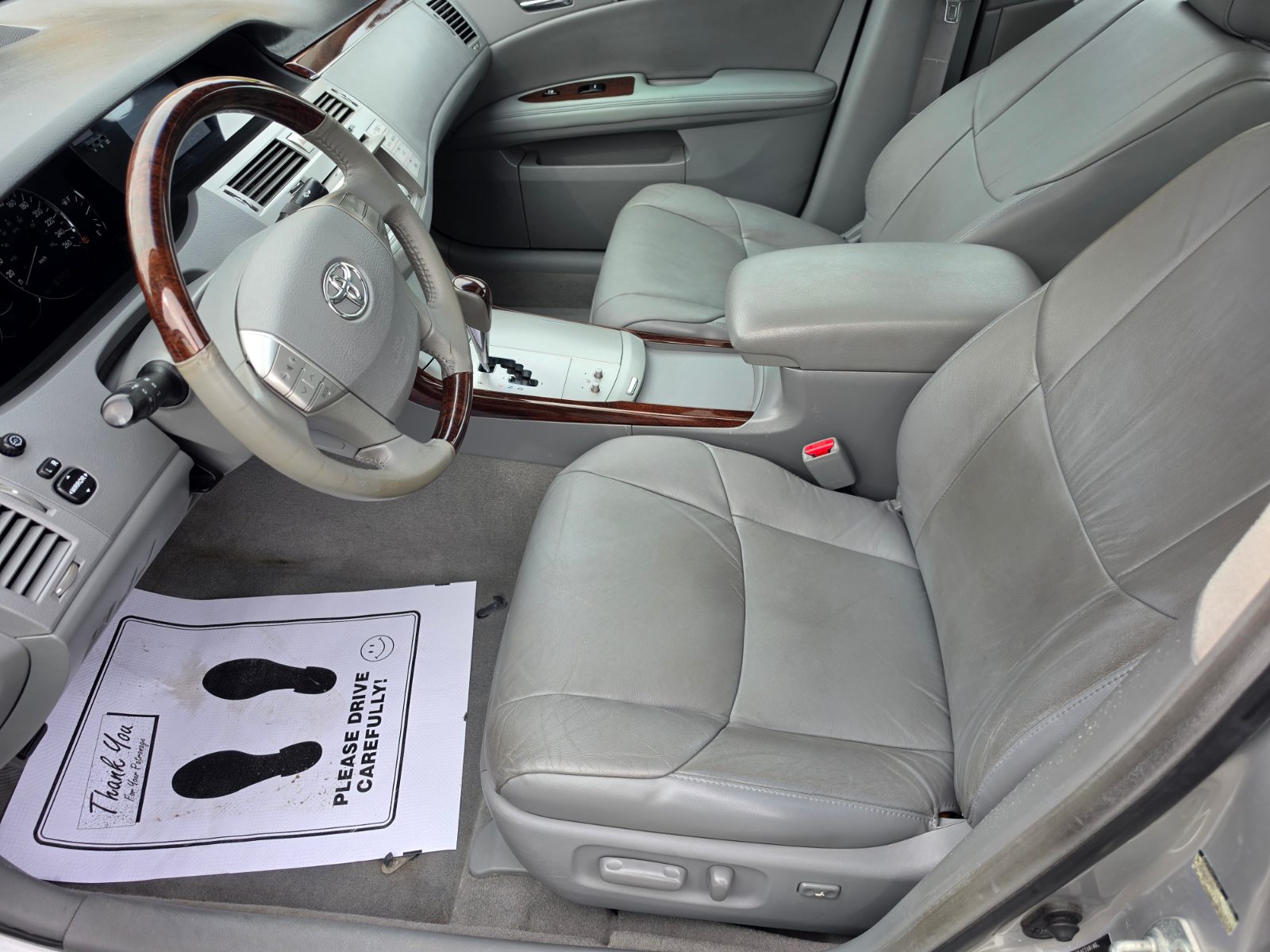 2009 Toyota Avalon photo 9
