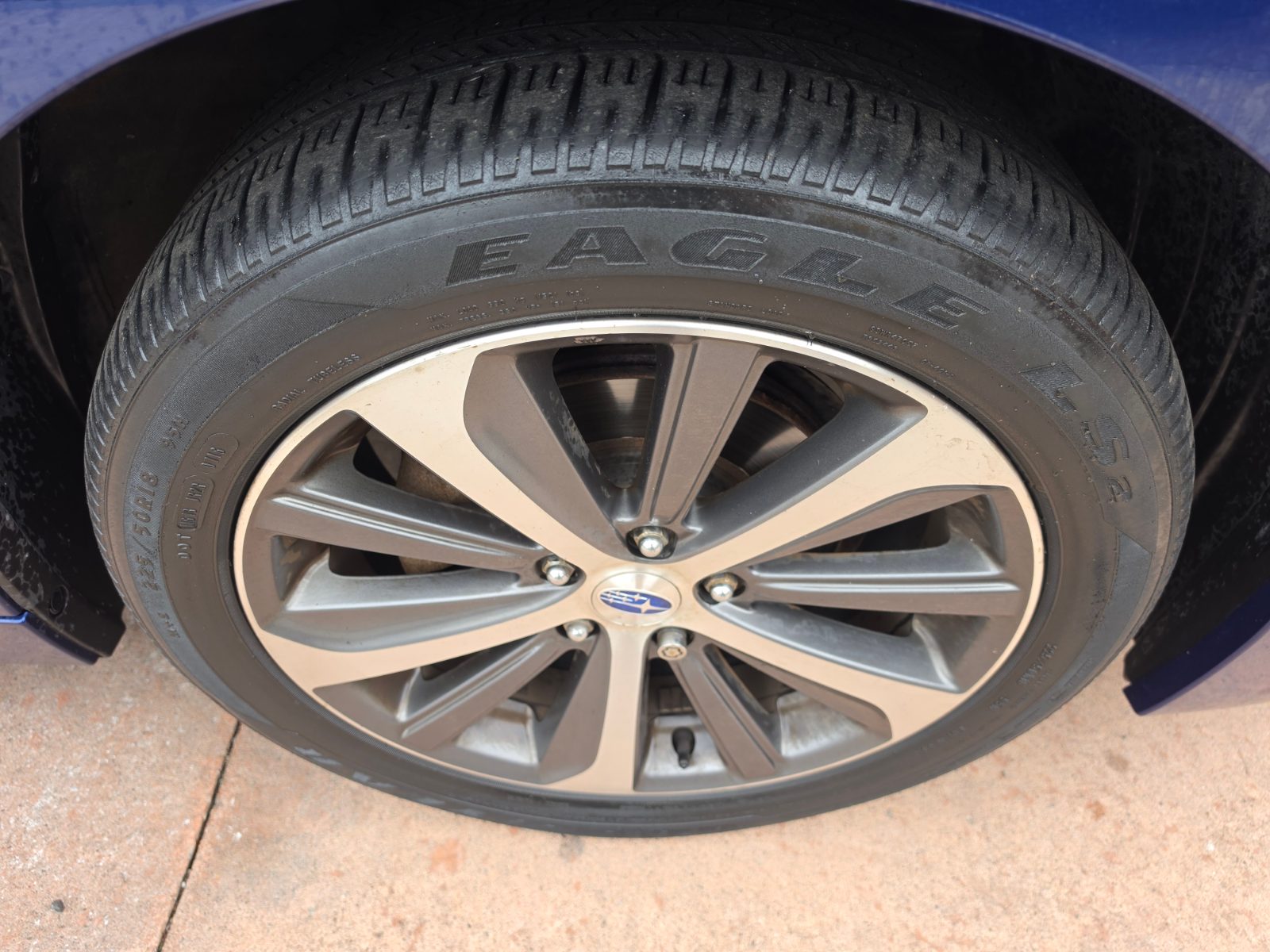 2016 Subaru Legacy photo 21
