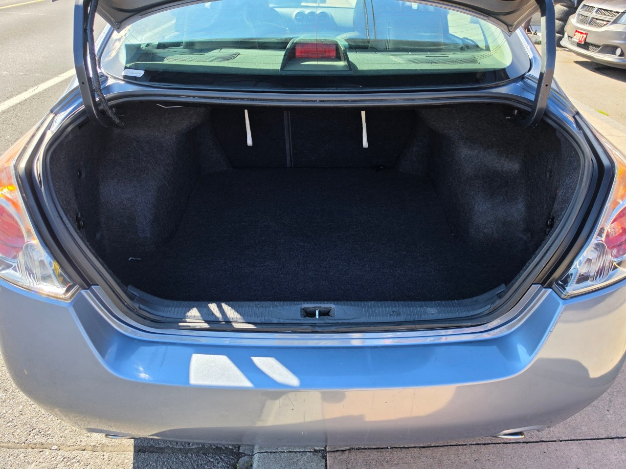 2012 Nissan Altima photo 14