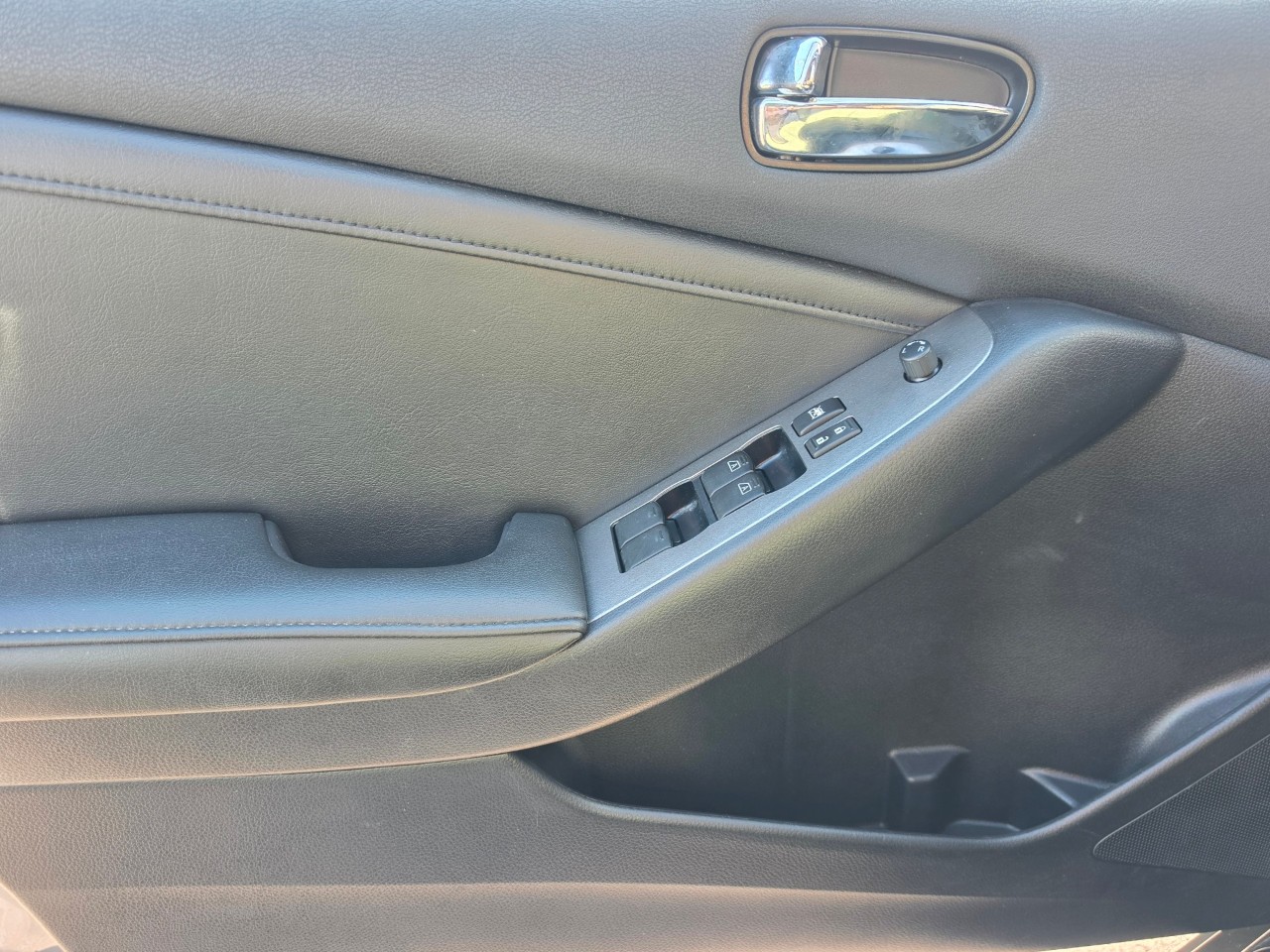 2012 Nissan Altima photo 21