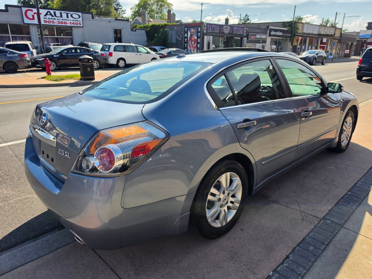 2012 Nissan Altima photo 7