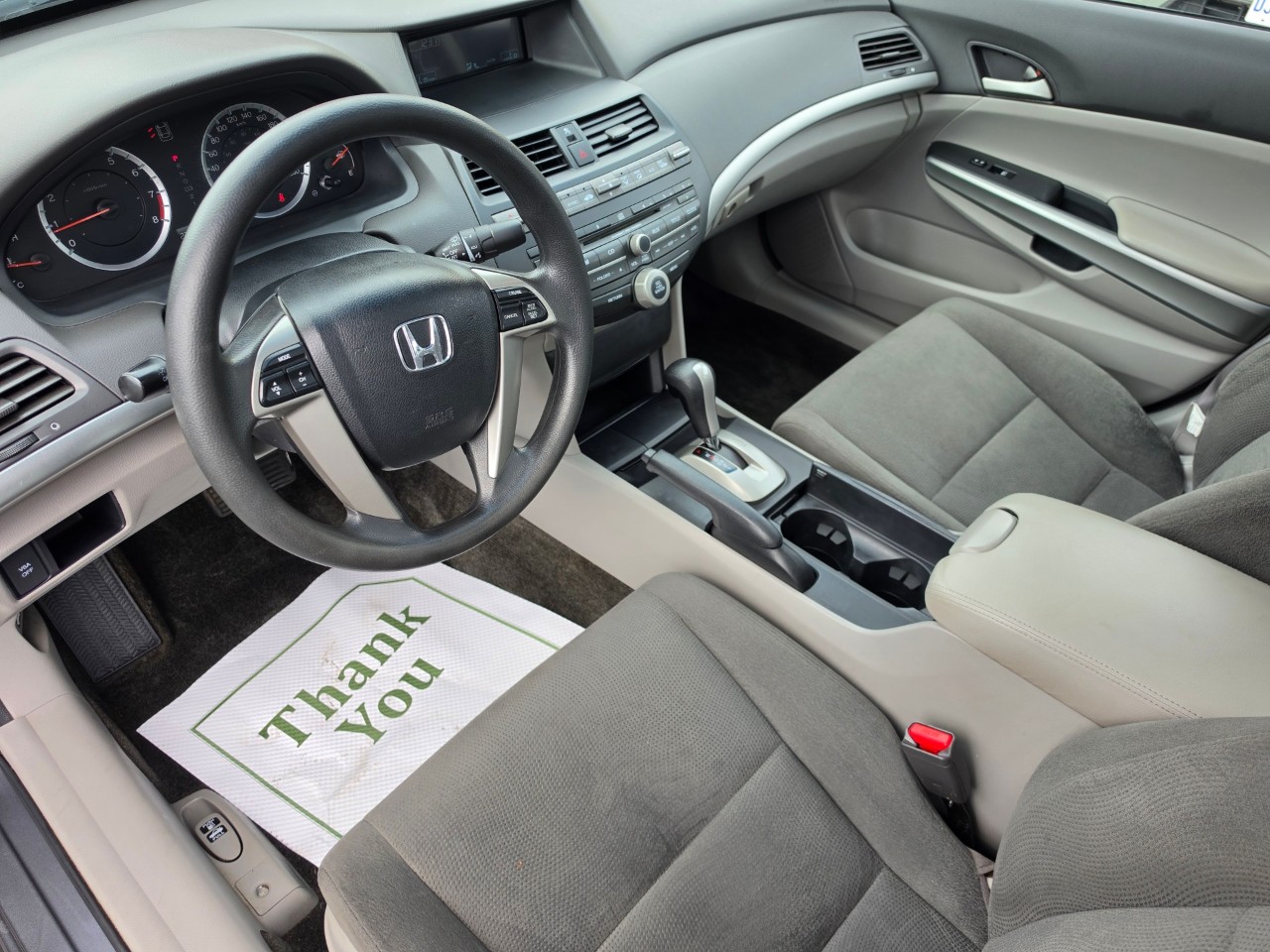 2010 Honda Accord Sedan photo 10