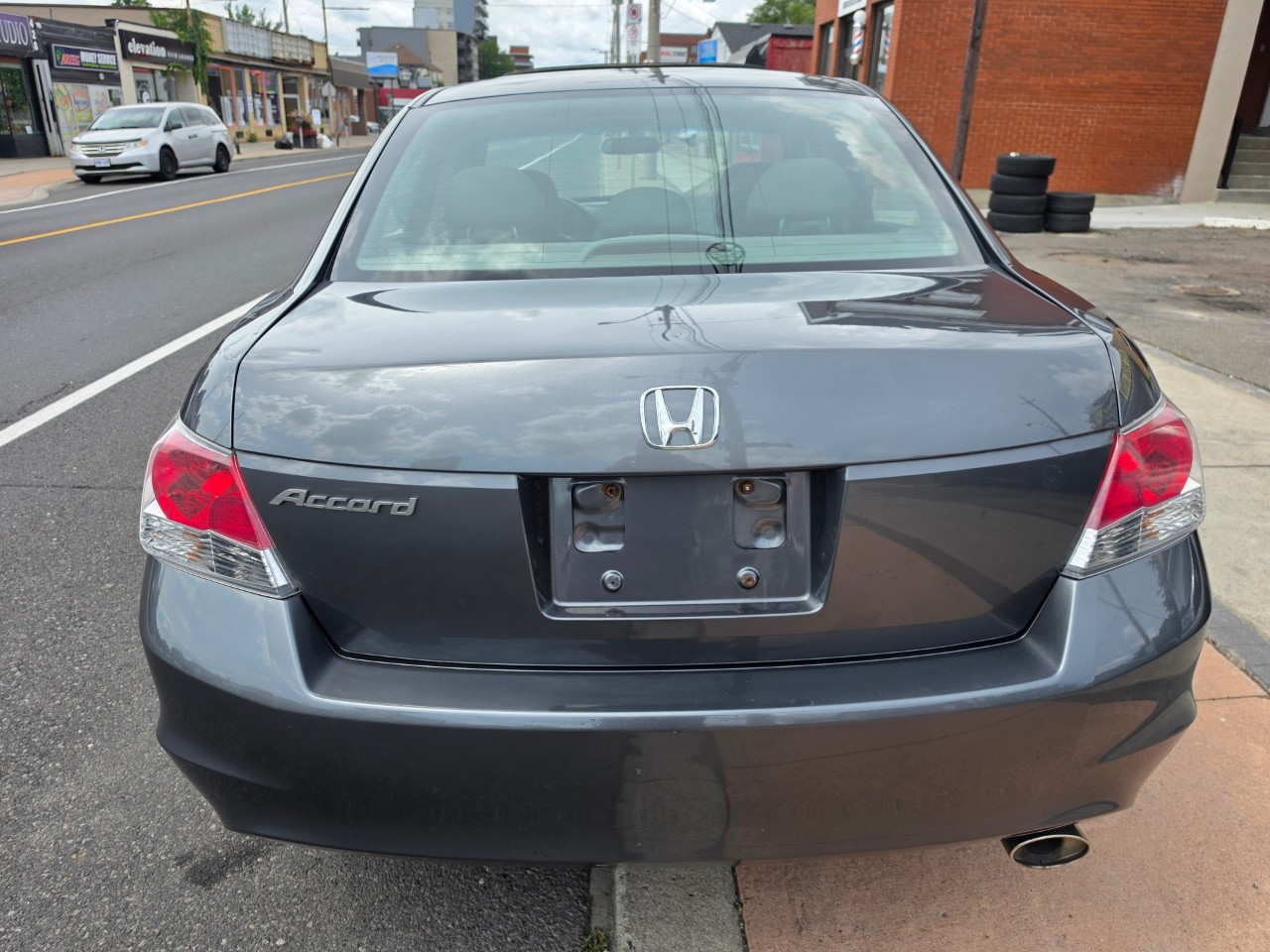 2010 Honda Accord Sedan photo 6