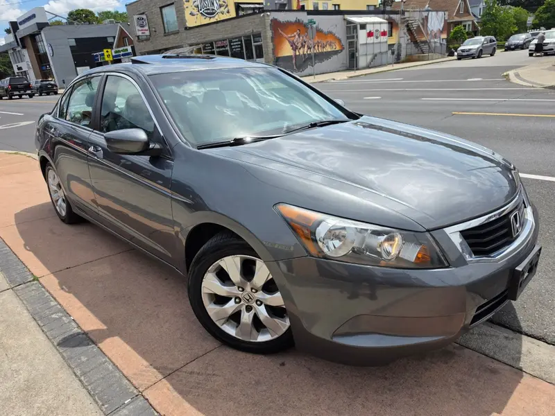 2010 Honda Accord Sedan photo 1