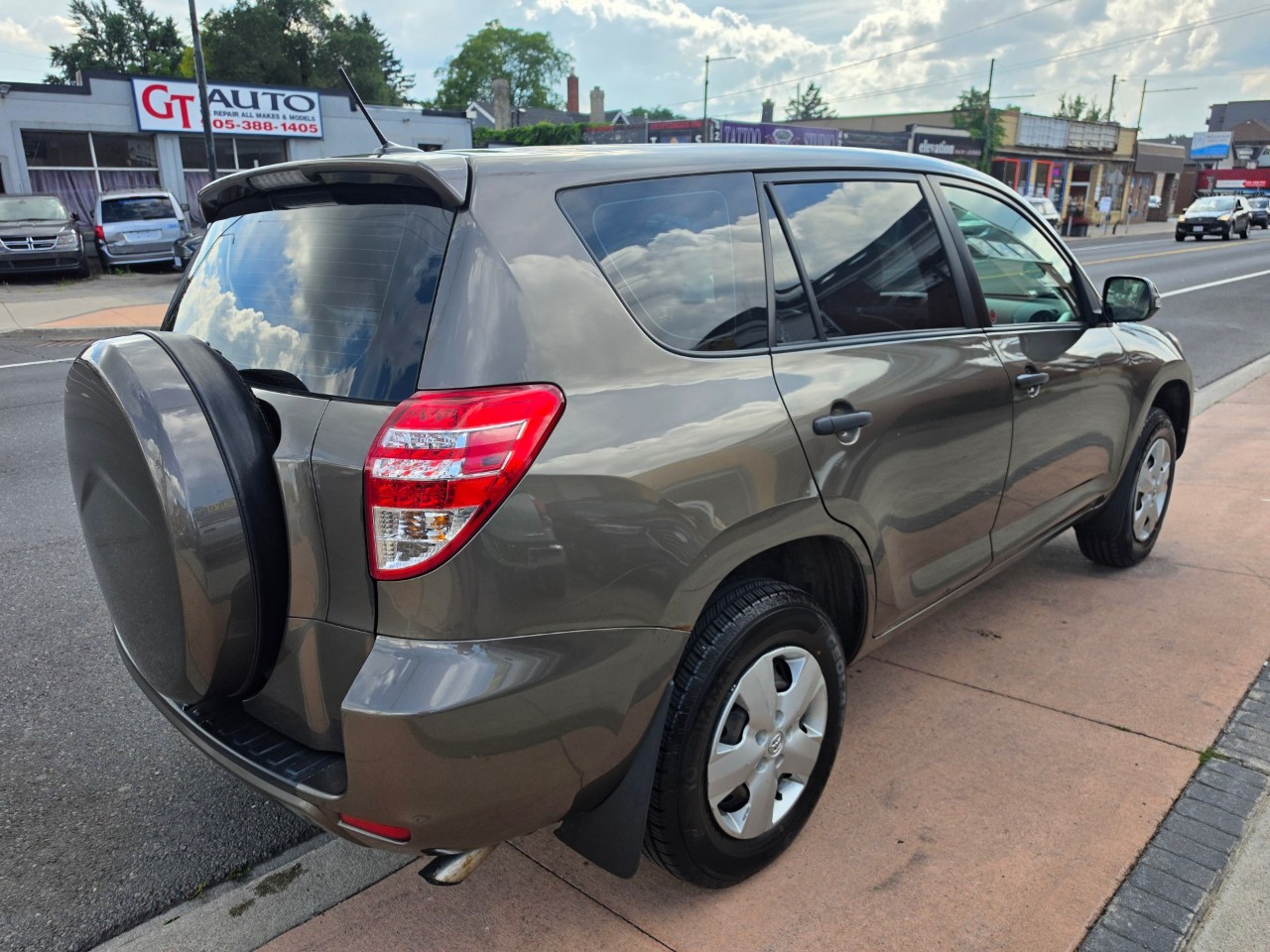 2010 Toyota RAV4 photo 7