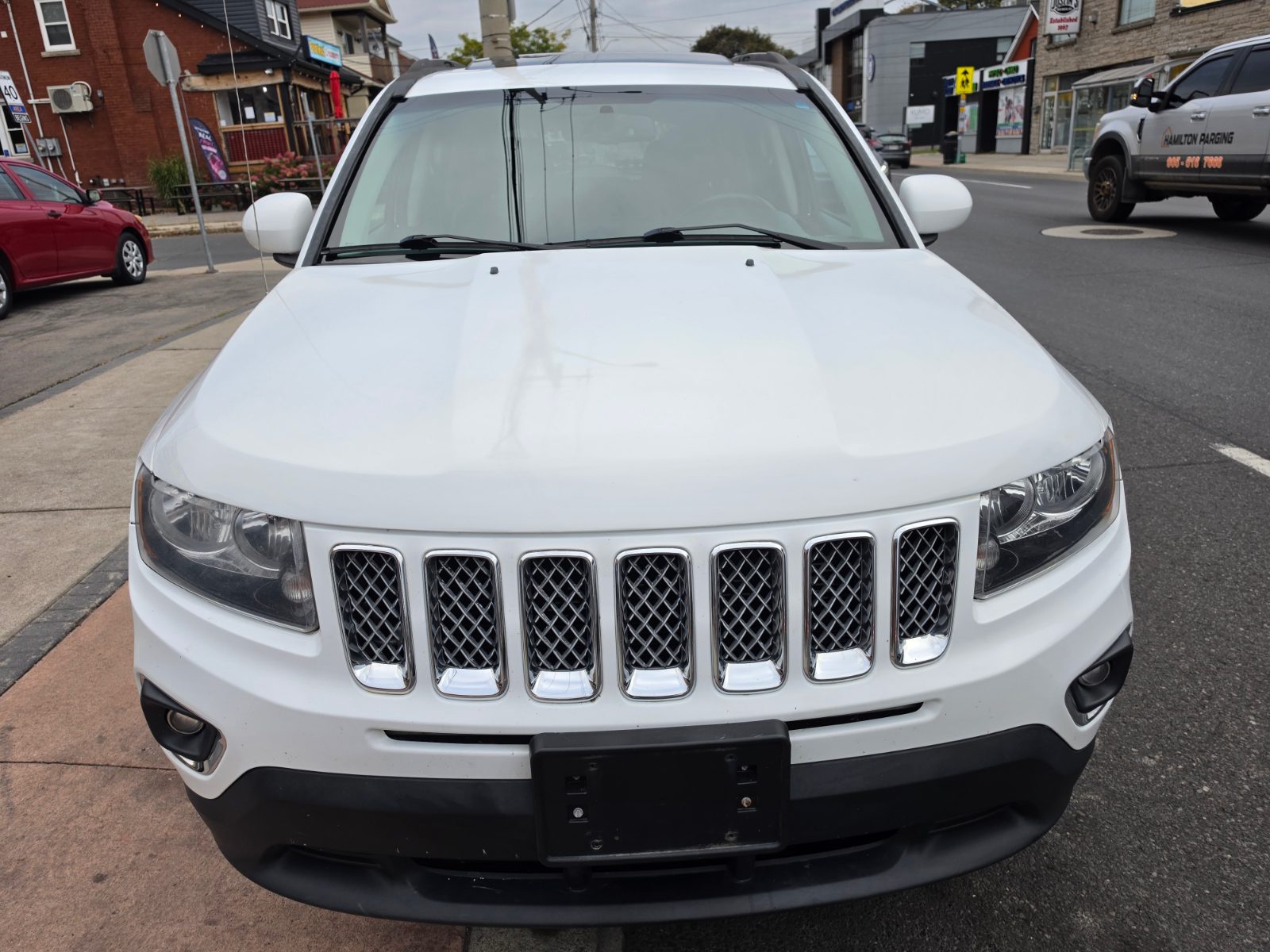 2015 Jeep Compass photo 2