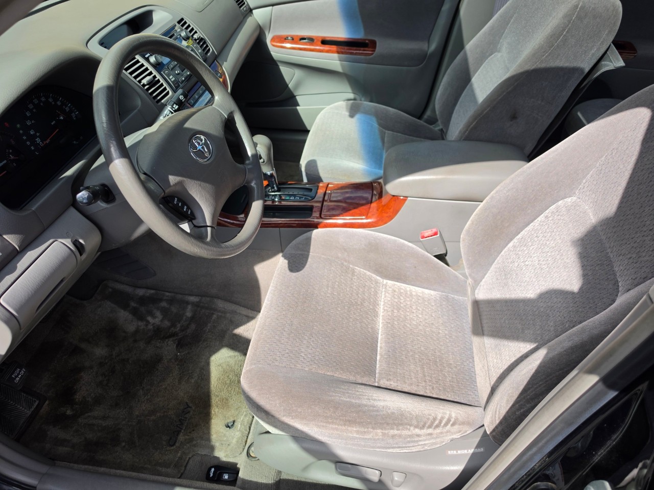 2003 Toyota Camry photo 10