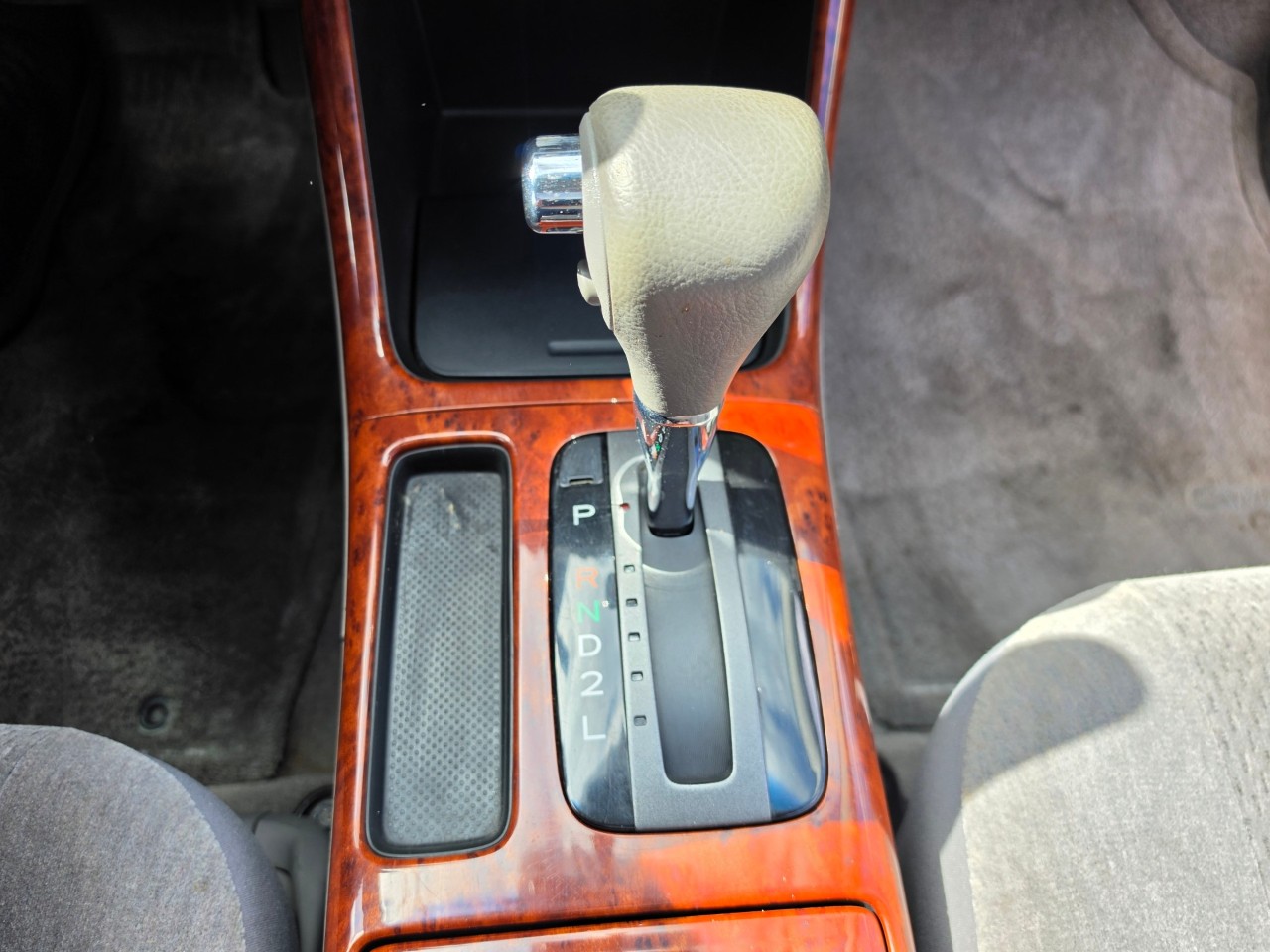 2003 Toyota Camry photo 17